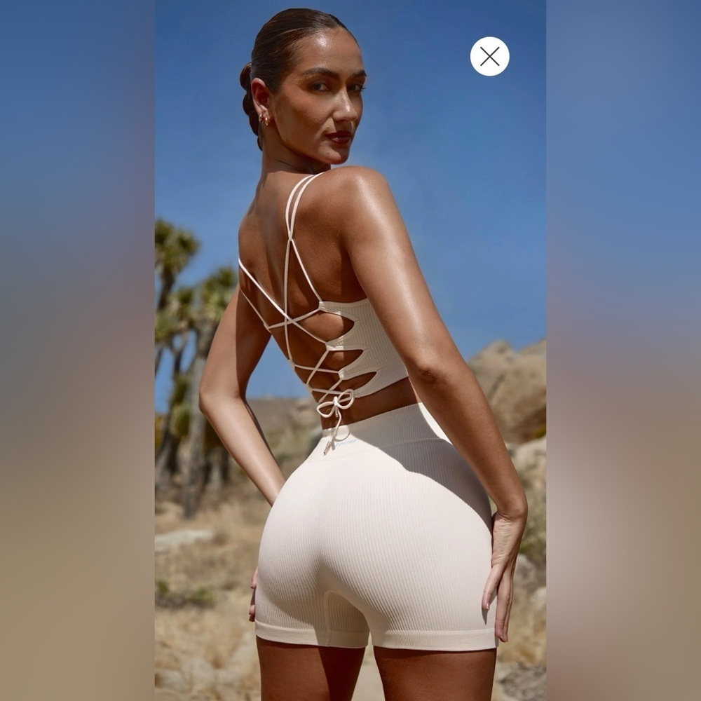 Bo+Tee Cream Ribbed Sports Bra and Shorts Set - Picture 2 of 11